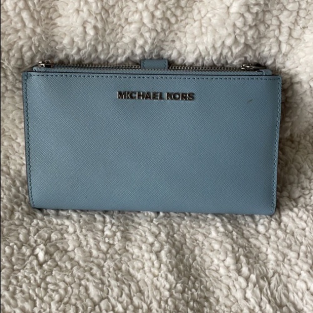 Micheal kors wallet